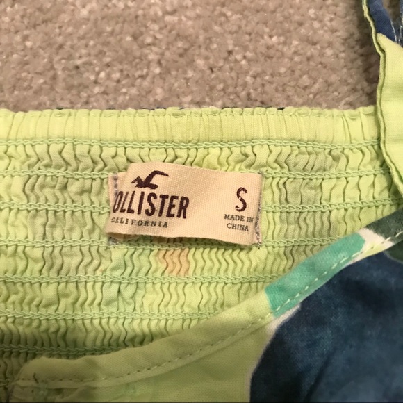 Cute Hollister Dress - Picture 4 of 5